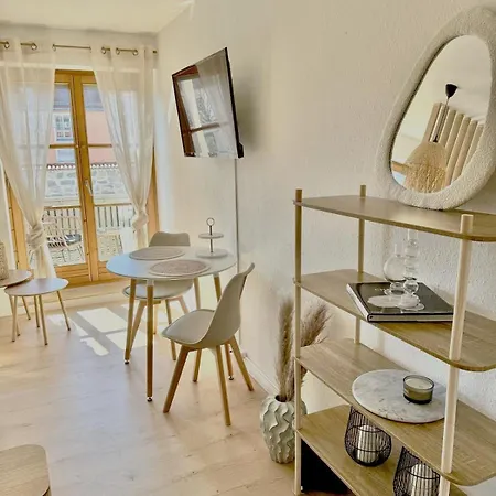 Appartement Allgaeu Boho Mit Balkon *